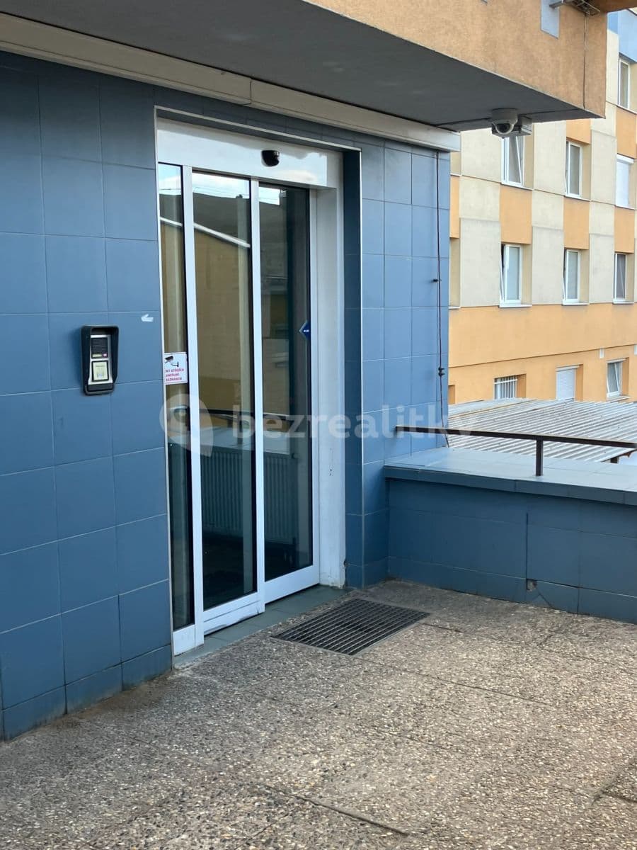 1 bedroom with open-plan kitchen flat to rent, 40 m², Štúrova, Prague, Prague 1 bedroom with open-plan kitchen flat to rent, 40 m², Štúrova, Prague, Prague