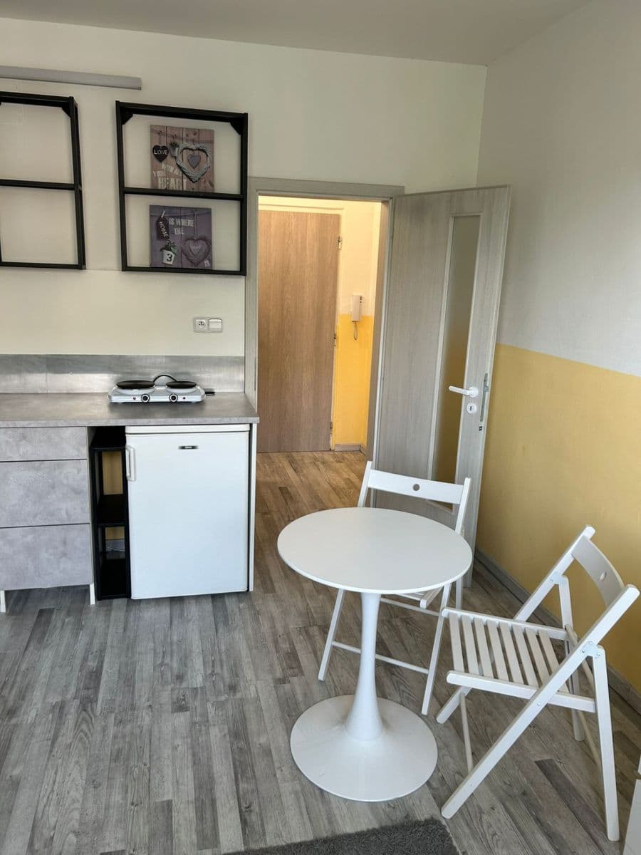 Studio flat to rent, 20 m², Gercenova, Prague, Prague Studio flat to rent, 20 m², Gercenova, Prague, Prague