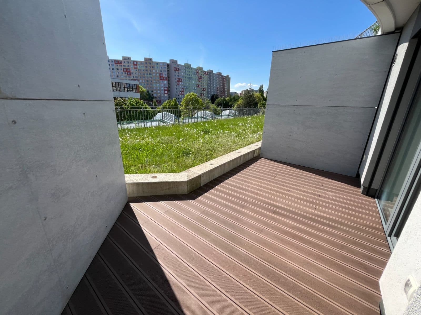 1 bedroom with open-plan kitchen flat to rent, 65 m², Mukařovského, Prague, Prague 1 bedroom with open-plan kitchen flat to rent, 65 m², Mukařovského, Prague, Prague