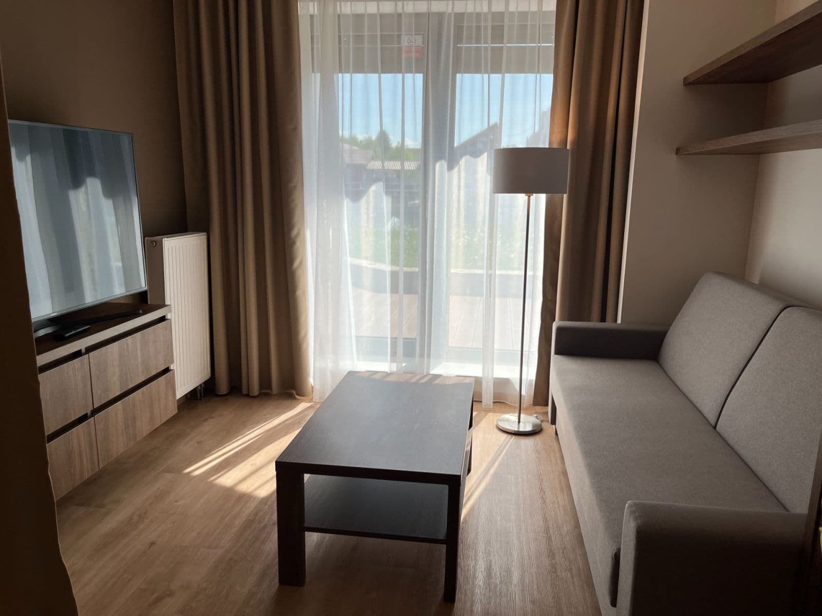 1 bedroom with open-plan kitchen flat to rent, 65 m², Mukařovského, Prague, Prague 1 bedroom with open-plan kitchen flat to rent, 65 m², Mukařovského, Prague, Prague