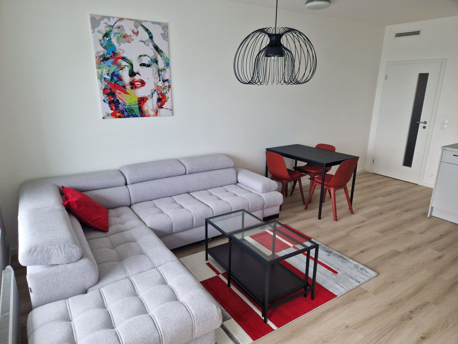 1 bedroom with open-plan kitchen flat to rent, 55 m², Kolbenova, Prague, Prague 1 bedroom with open-plan kitchen flat to rent, 55 m², Kolbenova, Prague, Prague