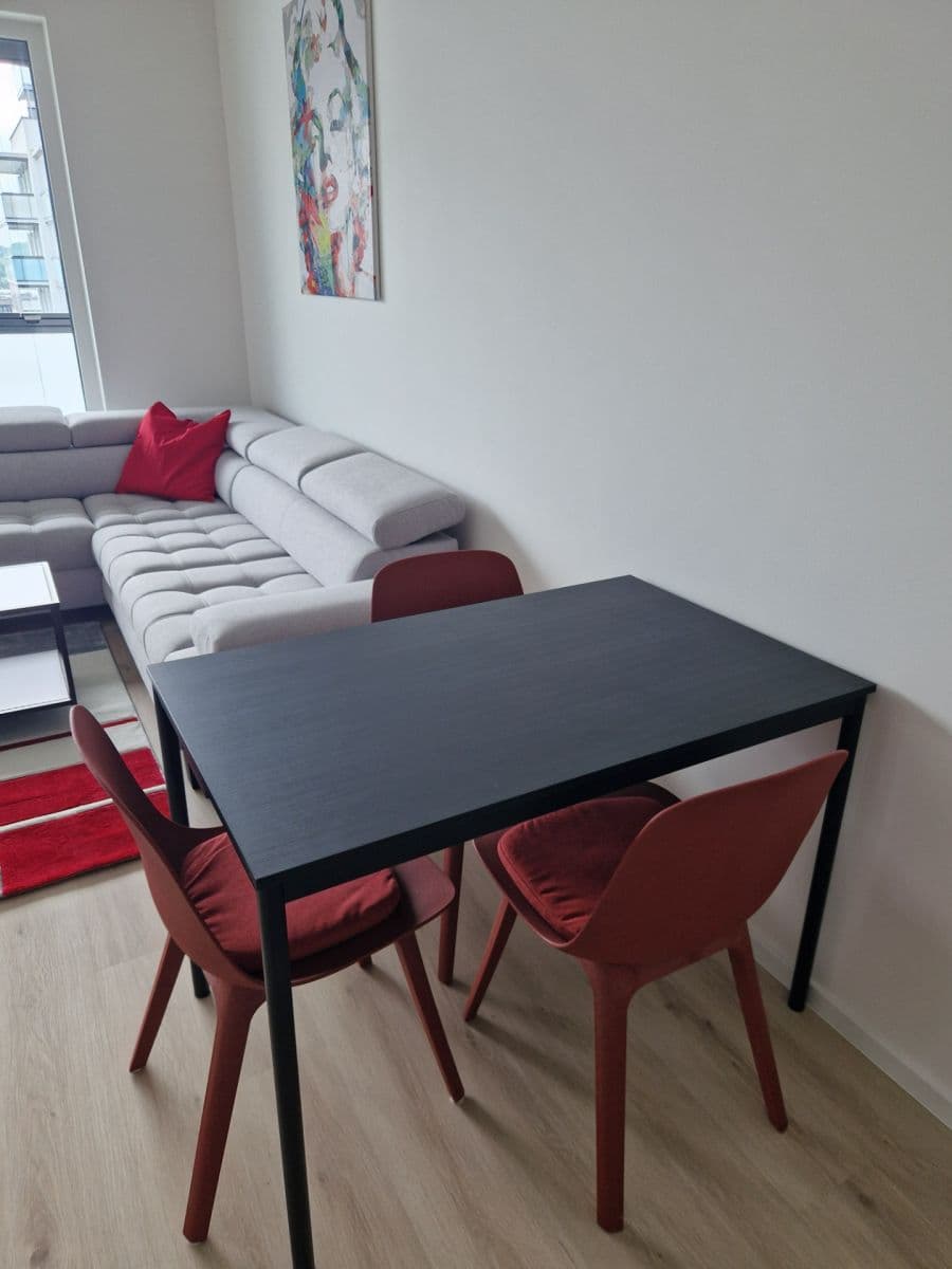 1 bedroom with open-plan kitchen flat to rent, 55 m², Kolbenova, Prague, Prague 1 bedroom with open-plan kitchen flat to rent, 55 m², Kolbenova, Prague, Prague