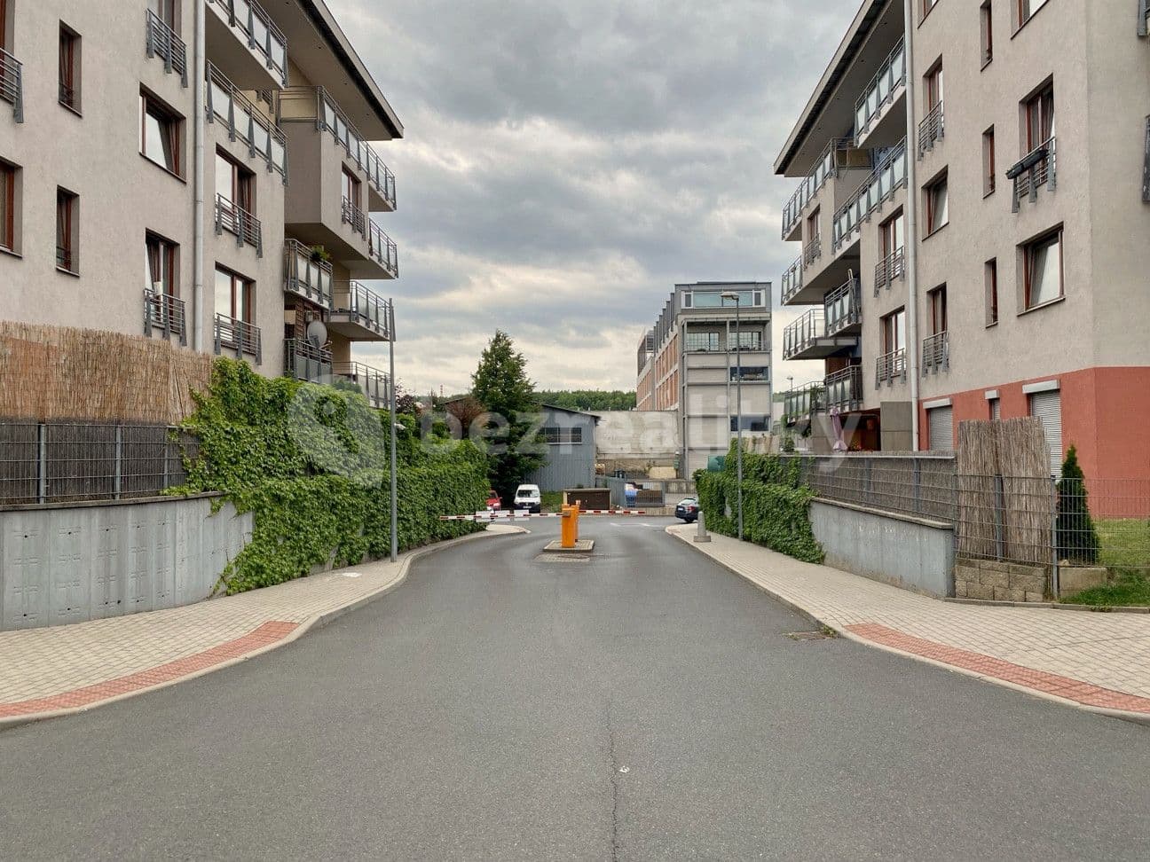 Studio flat to rent, 33 m², Jana Přibíka, Prague, Prague Studio flat to rent, 33 m², Jana Přibíka, Prague, Prague