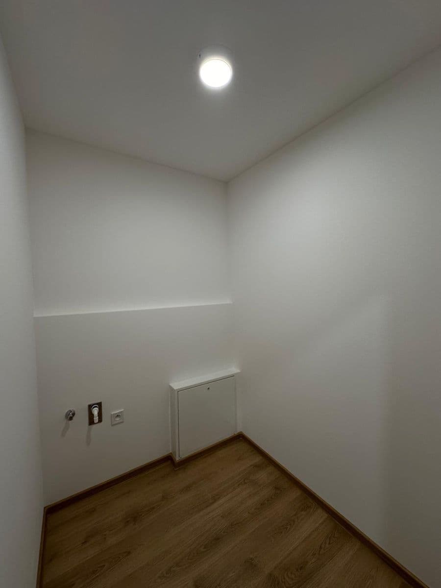 Studio flat to rent, 54 m², Frištenského, Olomouc, Olomoucký Region Studio flat to rent, 54 m², Frištenského, Olomouc, Olomoucký Region