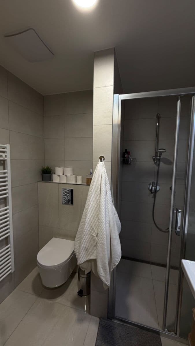 Studio flat to rent, 54 m², Frištenského, Olomouc, Olomoucký Region Studio flat to rent, 54 m², Frištenského, Olomouc, Olomoucký Region