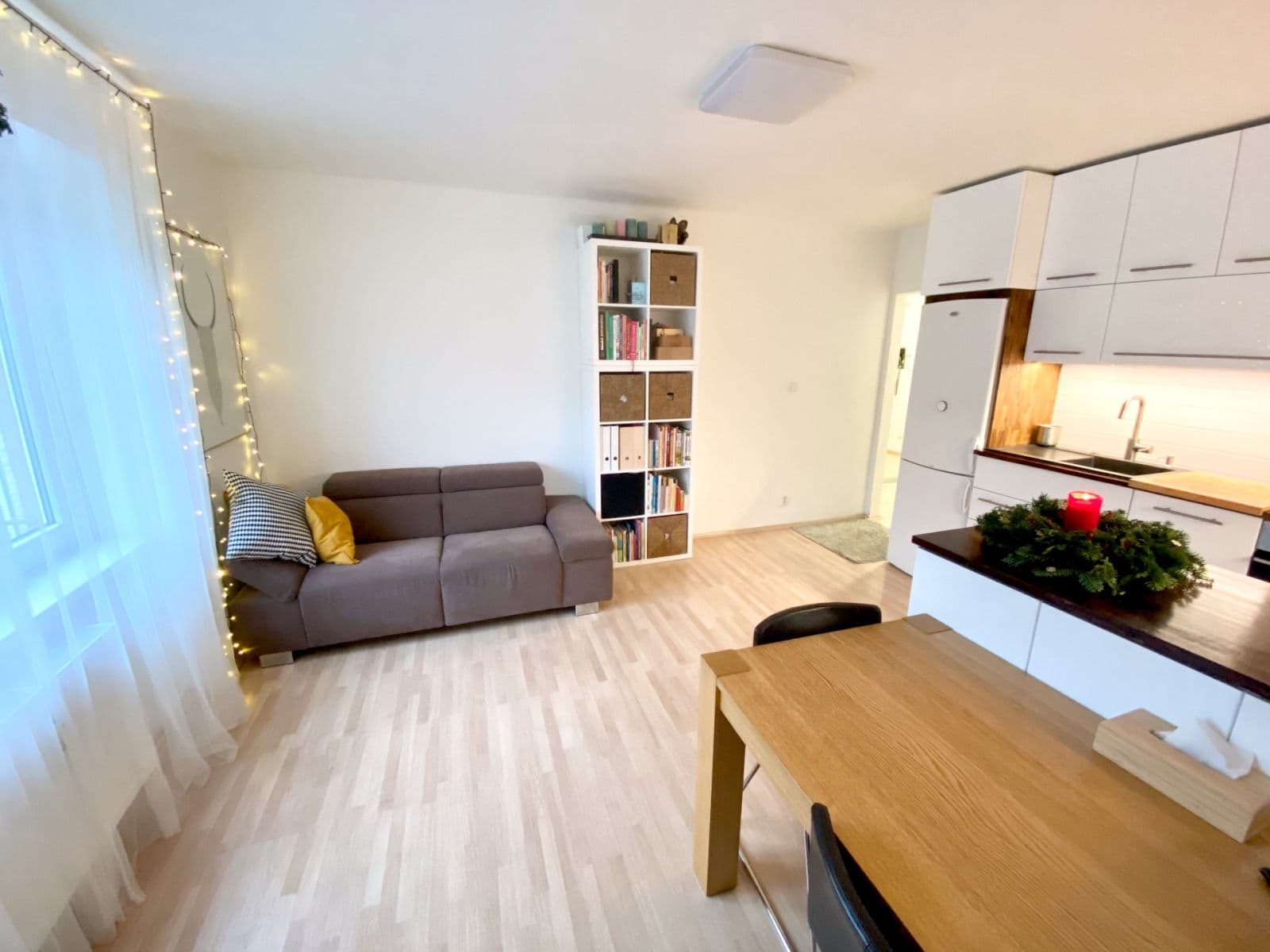 1 bedroom with open-plan kitchen flat to rent, 50 m², Sámova, Prague, Prague 1 bedroom with open-plan kitchen flat to rent, 50 m², Sámova, Prague, Prague