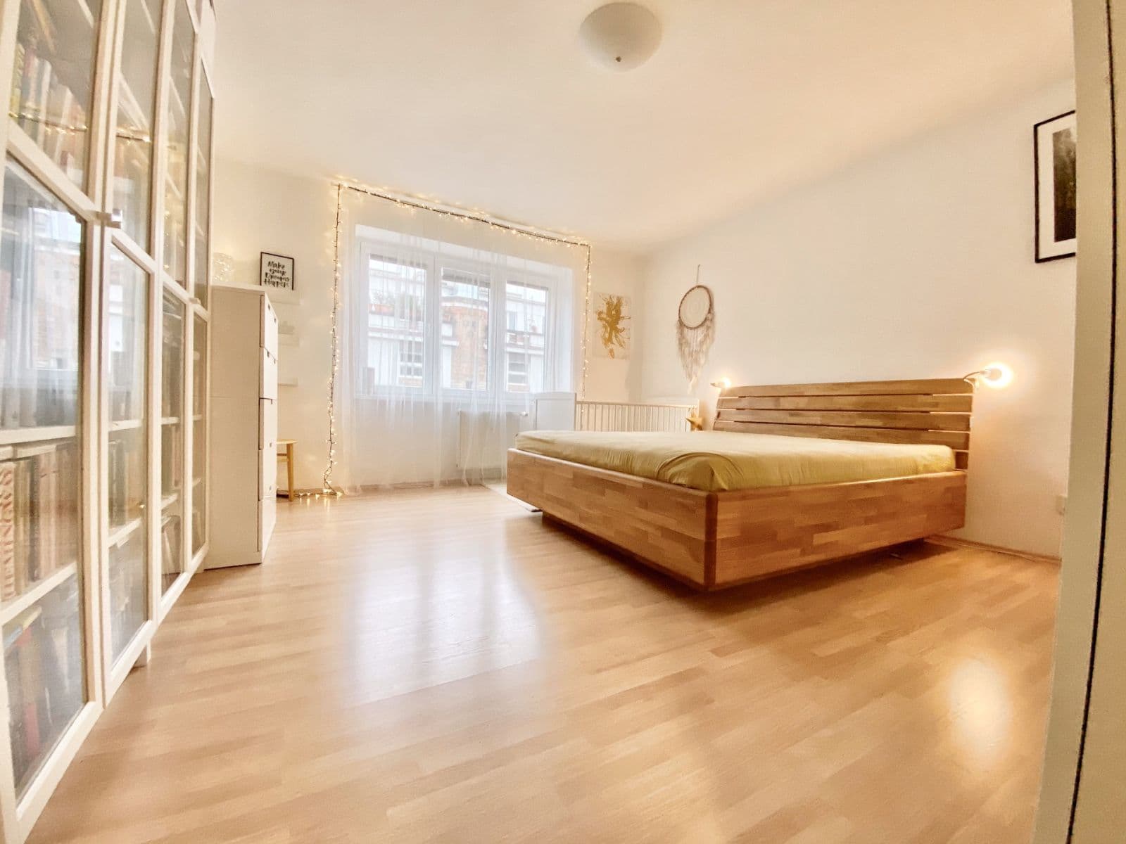 1 bedroom with open-plan kitchen flat to rent, 50 m², Sámova, Prague, Prague 1 bedroom with open-plan kitchen flat to rent, 50 m², Sámova, Prague, Prague