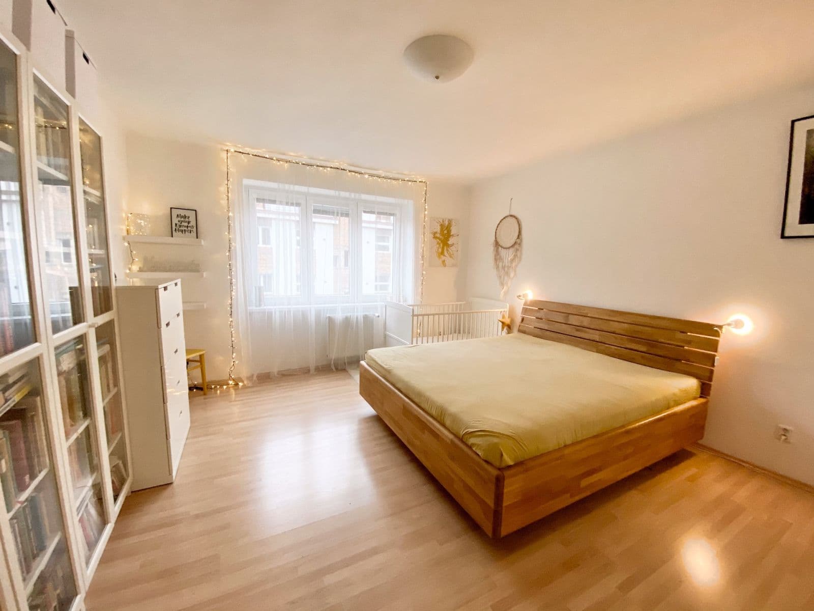 1 bedroom with open-plan kitchen flat to rent, 50 m², Sámova, Prague, Prague 1 bedroom with open-plan kitchen flat to rent, 50 m², Sámova, Prague, Prague