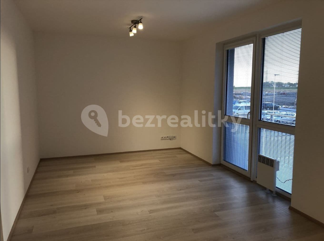 1 bedroom with open-plan kitchen flat to rent, 56 m², Štěrbova, Chýně, Středočeský Region 1 bedroom with open-plan kitchen flat to rent, 56 m², Štěrbova, Chýně, Středočeský Region