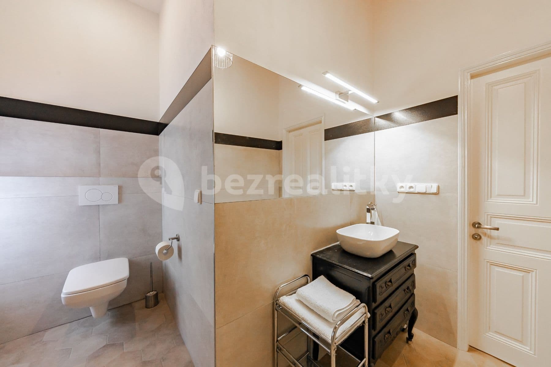 1 bedroom flat to rent, 46 m², Hálkova, Prague, Prague 1 bedroom flat to rent, 46 m², Hálkova, Prague, Prague