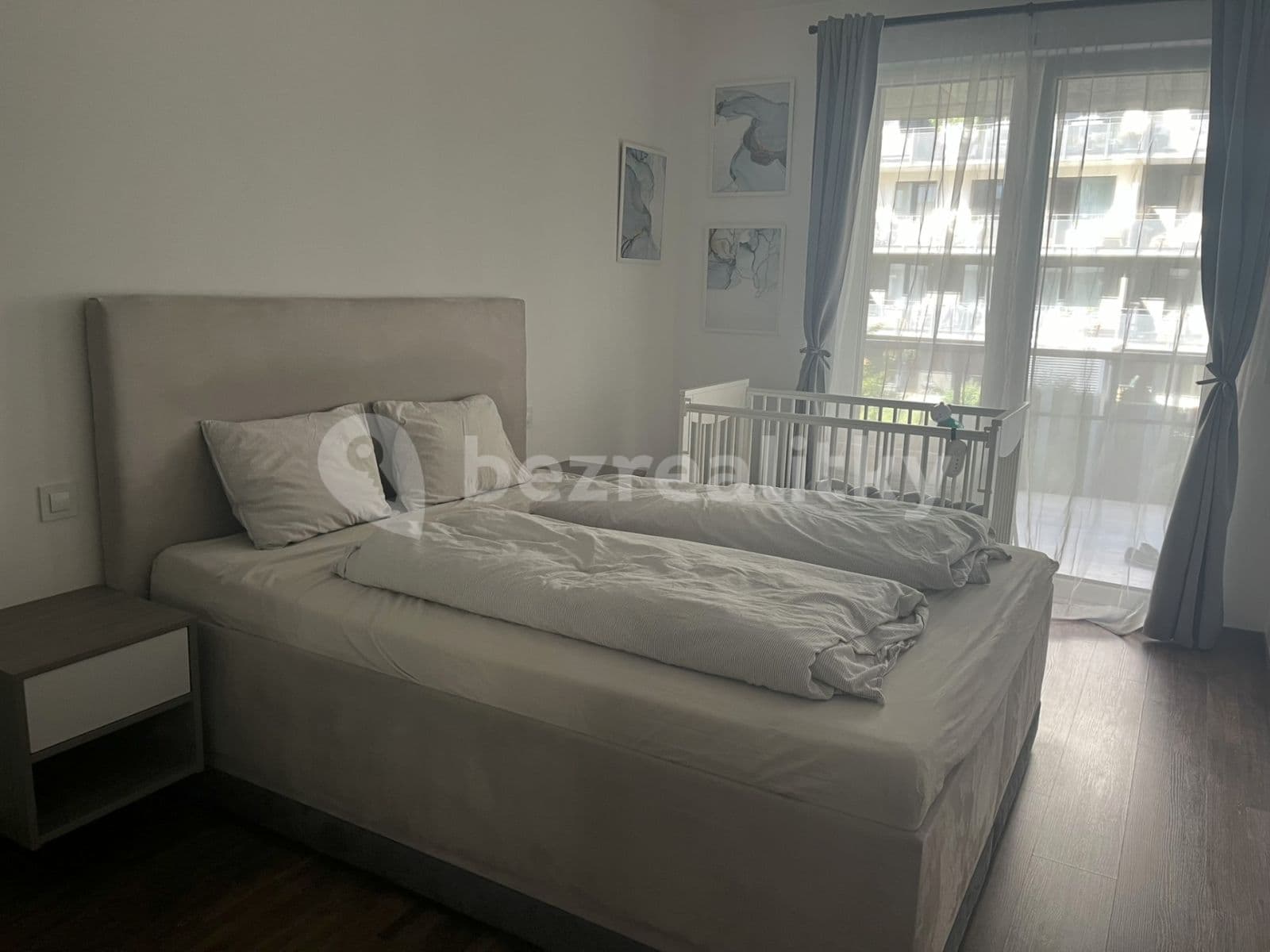 1 bedroom with open-plan kitchen flat to rent, 64 m², Zvěřinova, Prague, Prague 1 bedroom with open-plan kitchen flat to rent, 64 m², Zvěřinova, Prague, Prague