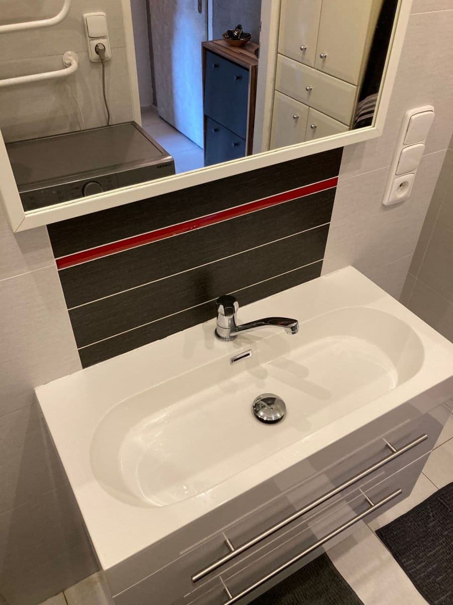 1 bedroom with open-plan kitchen flat to rent, 43 m², Na Letné, Olomouc, Olomoucký Region 1 bedroom with open-plan kitchen flat to rent, 43 m², Na Letné, Olomouc, Olomoucký Region