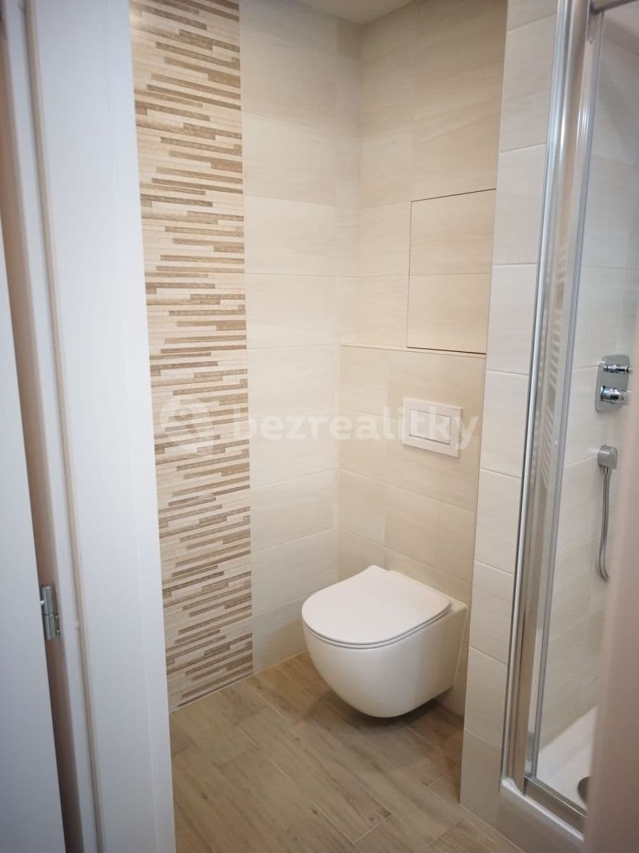 Studio flat to rent, 36 m², Vysočanská, Prague, Prague Studio flat to rent, 36 m², Vysočanská, Prague, Prague