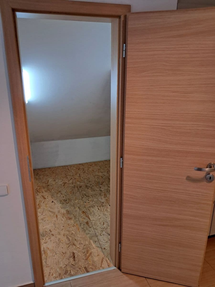 1 bedroom with open-plan kitchen flat to rent, 89 m², Libušina, Roudnice nad Labem, Ústecký Region 1 bedroom with open-plan kitchen flat to rent, 89 m², Libušina, Roudnice nad Labem, Ústecký Region