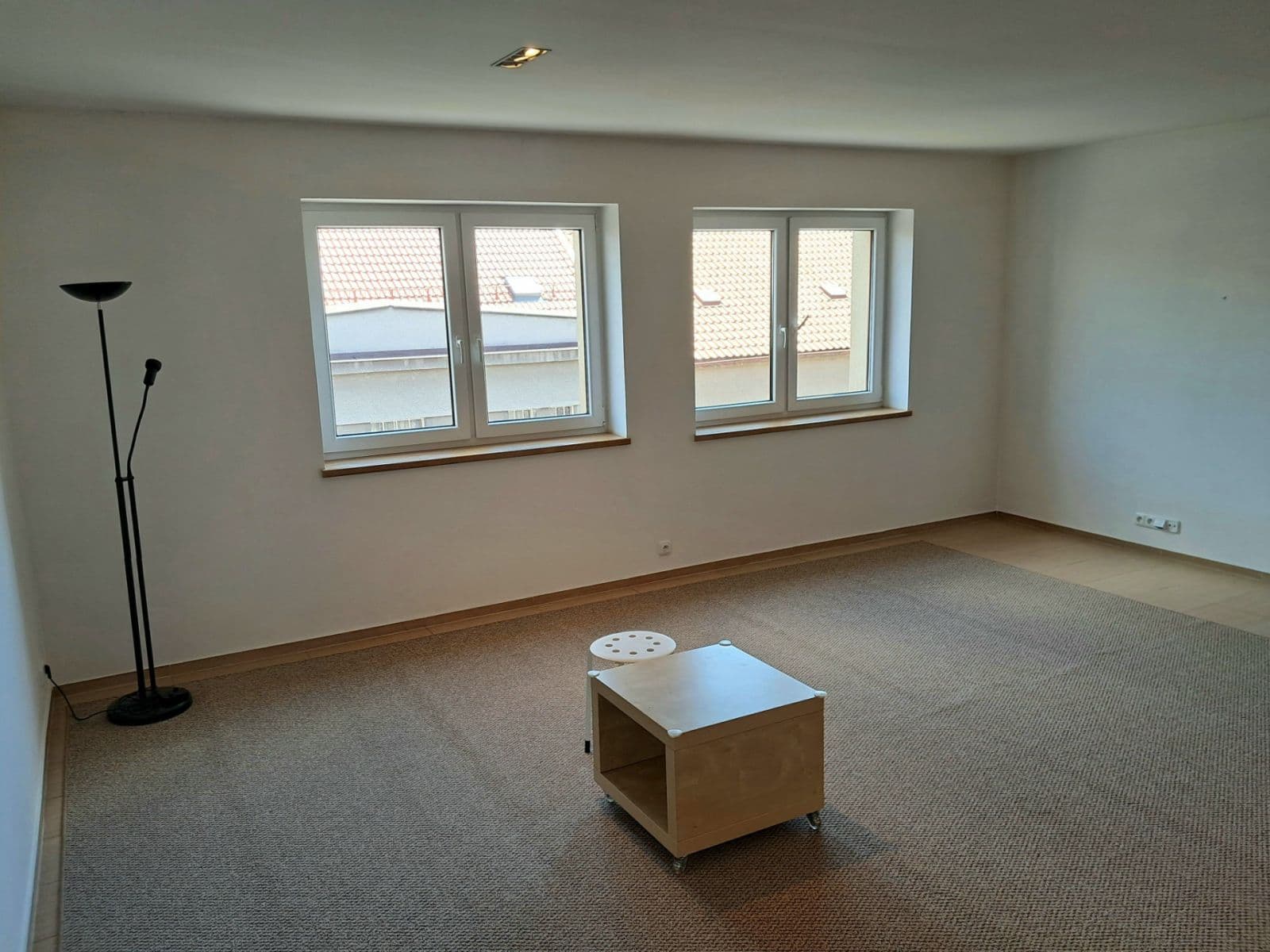 1 bedroom with open-plan kitchen flat to rent, 89 m², Libušina, Roudnice nad Labem, Ústecký Region 1 bedroom with open-plan kitchen flat to rent, 89 m², Libušina, Roudnice nad Labem, Ústecký Region