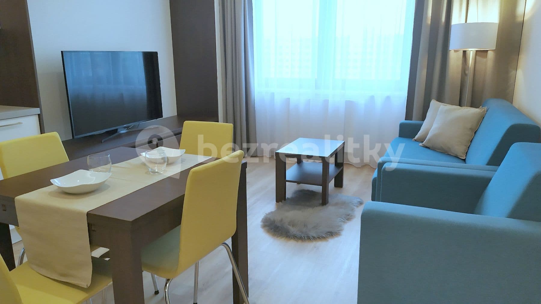 1 bedroom with open-plan kitchen flat to rent, 51 m², Mukařovského, Prague, Prague 1 bedroom with open-plan kitchen flat to rent, 51 m², Mukařovského, Prague, Prague