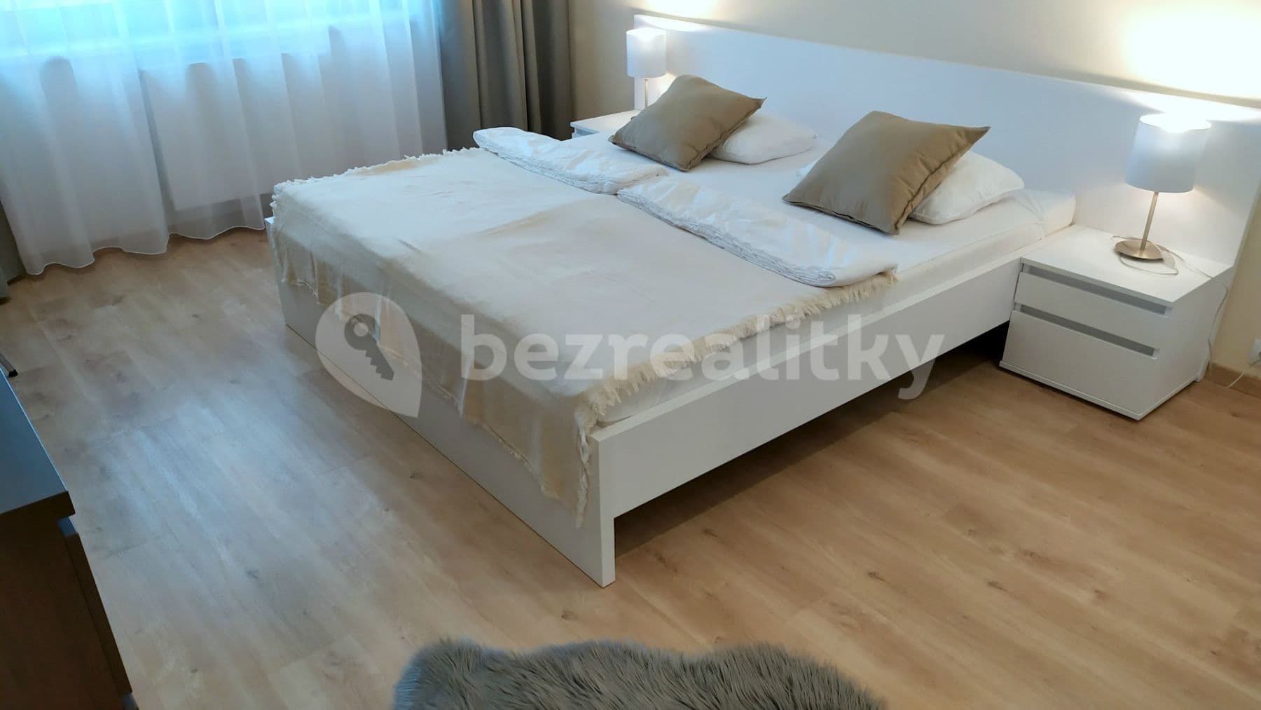 1 bedroom with open-plan kitchen flat to rent, 51 m², Mukařovského, Prague, Prague 1 bedroom with open-plan kitchen flat to rent, 51 m², Mukařovského, Prague, Prague