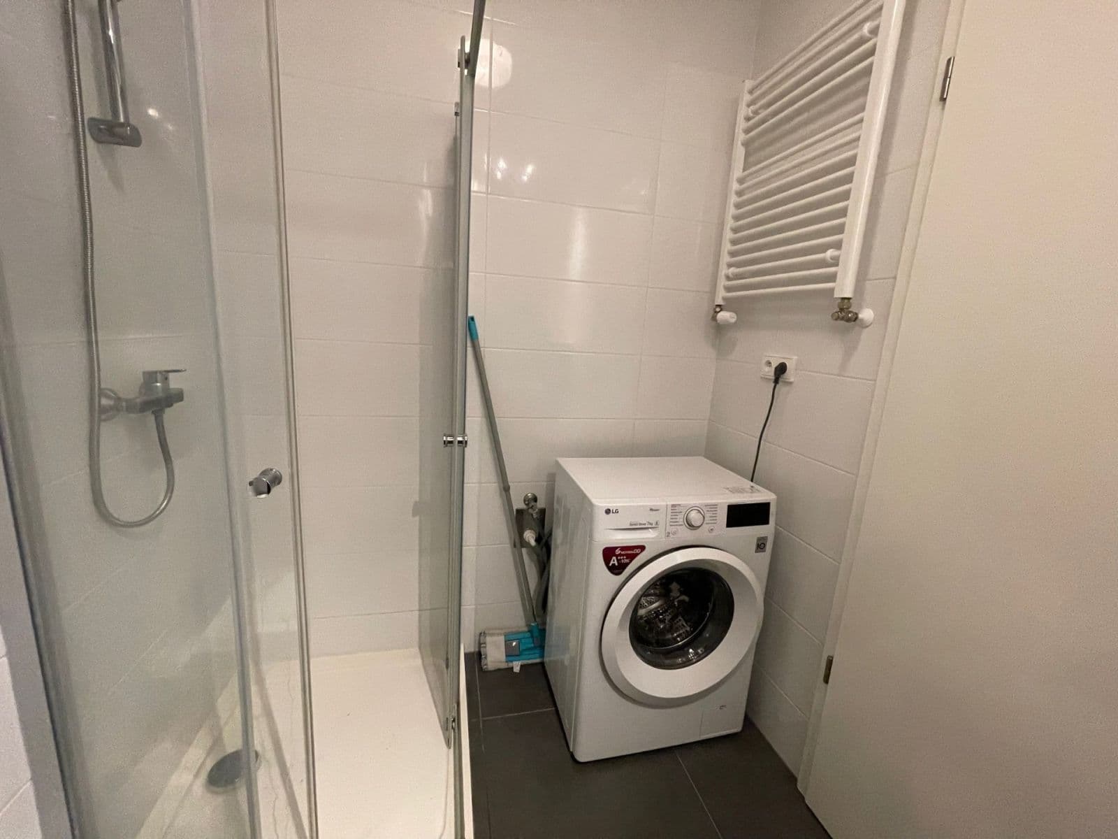 1 bedroom with open-plan kitchen flat to rent, 46 m², Novovysočanská, Prague, Prague 1 bedroom with open-plan kitchen flat to rent, 46 m², Novovysočanská, Prague, Prague