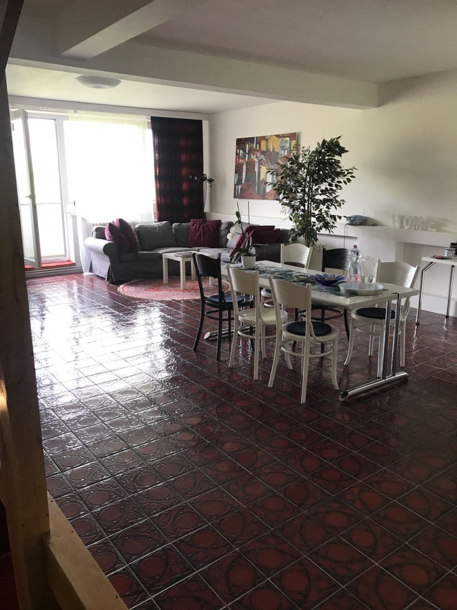 flat to rent, 300 m², U Družstva Práce A, Prague, Prague flat to rent, 300 m², U Družstva Práce A, Prague, Prague