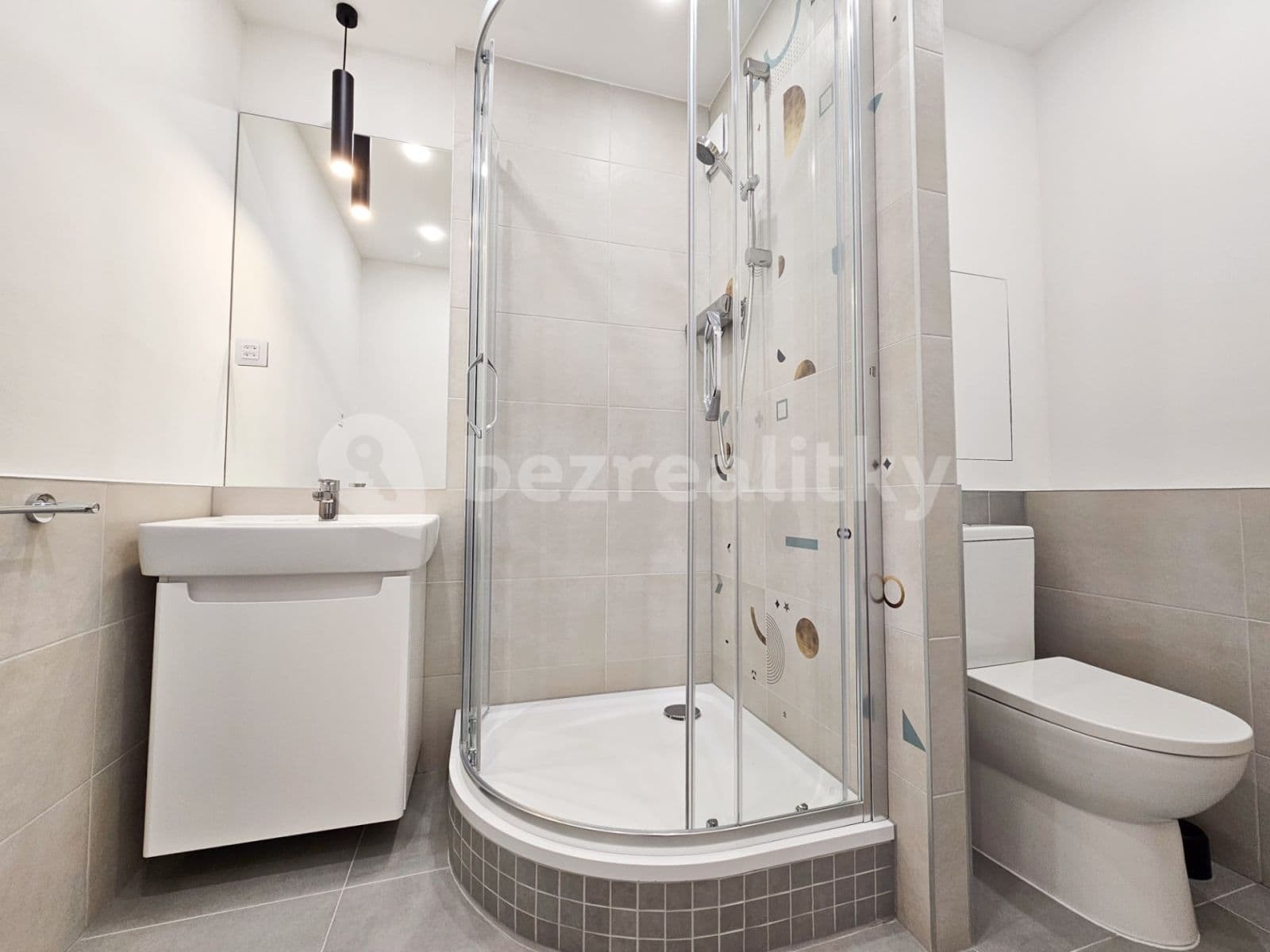 1 bedroom flat to rent, 40 m², Brněnská, Plzeň, Plzeňský Region 1 bedroom flat to rent, 40 m², Brněnská, Plzeň, Plzeňský Region