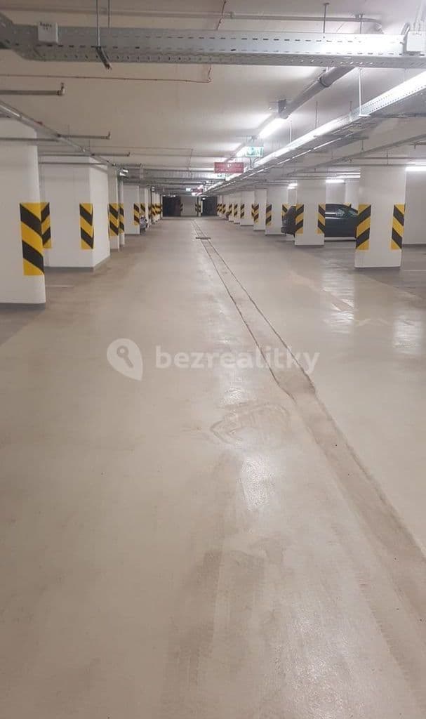 garage to rent, 13 m², Breitfeldova, Prague, Prague garage to rent, 13 m², Breitfeldova, Prague, Prague