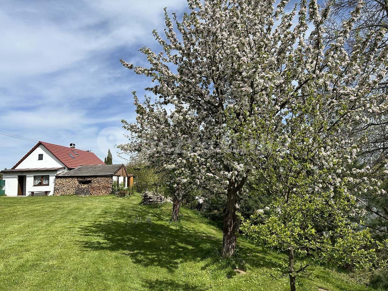 recreational property to rent, 0 m², Horní Meziříčko, Jihočeský Region recreational property to rent, 0 m², Horní Meziříčko, Jihočeský Region
