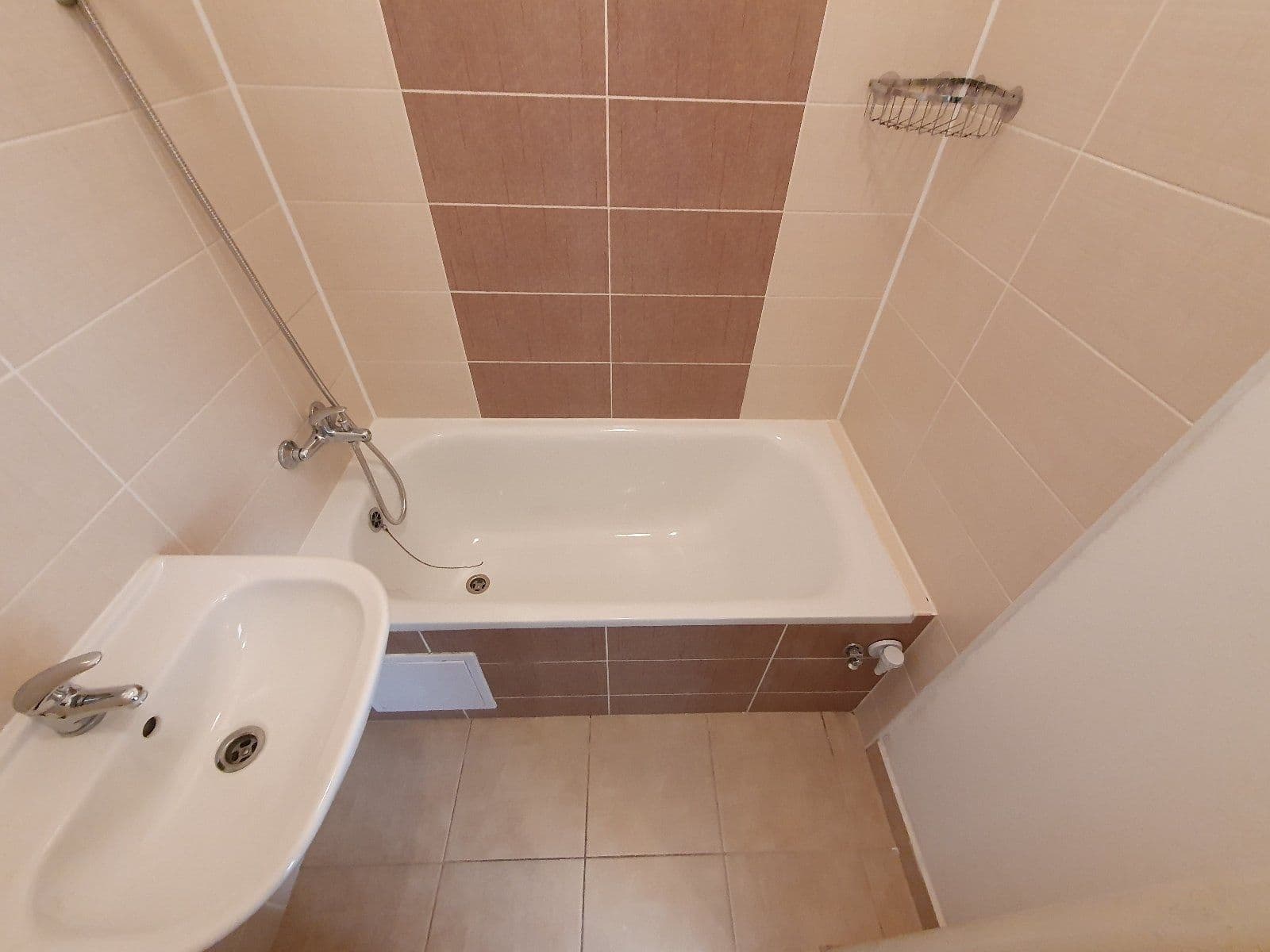 2 bedroom flat to rent, 52 m², Božkova, Karviná, Moravskoslezský Region 2 bedroom flat to rent, 52 m², Božkova, Karviná, Moravskoslezský Region