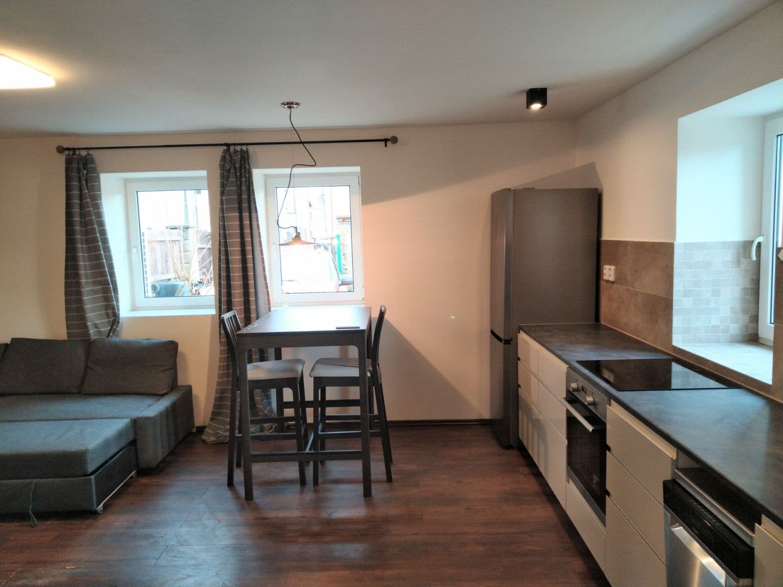 1 bedroom with open-plan kitchen flat to rent, 58 m², Za Mlýnem, Hostivice, Středočeský Region 1 bedroom with open-plan kitchen flat to rent, 58 m², Za Mlýnem, Hostivice, Středočeský Region