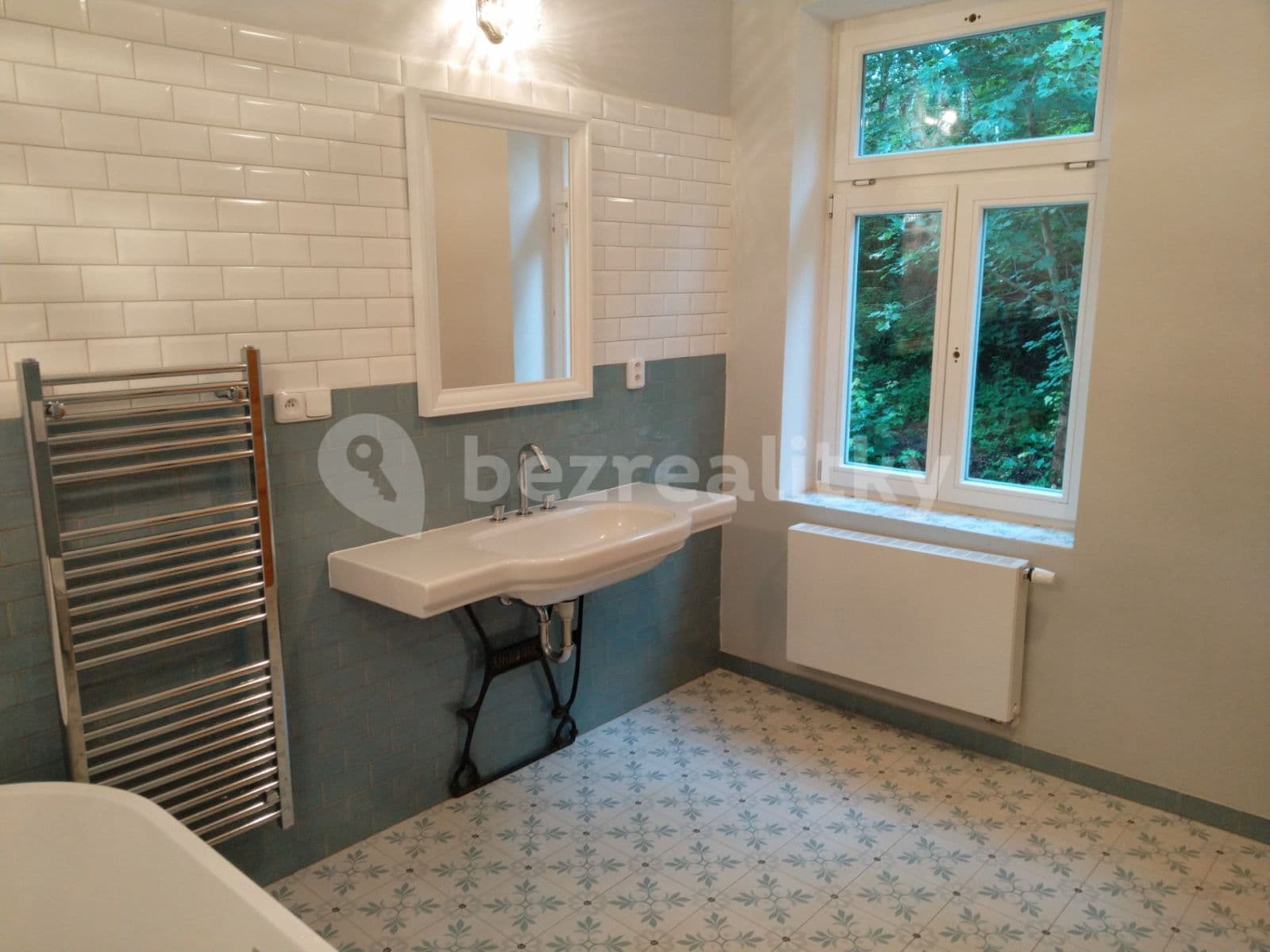 1 bedroom with open-plan kitchen flat to rent, 74 m², Za Mlýnem, Hostivice, Středočeský Region 1 bedroom with open-plan kitchen flat to rent, 74 m², Za Mlýnem, Hostivice, Středočeský Region