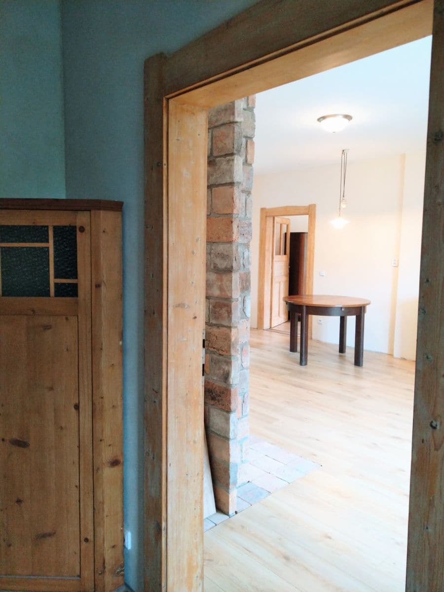 1 bedroom with open-plan kitchen flat to rent, 74 m², Za Mlýnem, Hostivice, Středočeský Region 1 bedroom with open-plan kitchen flat to rent, 74 m², Za Mlýnem, Hostivice, Středočeský Region