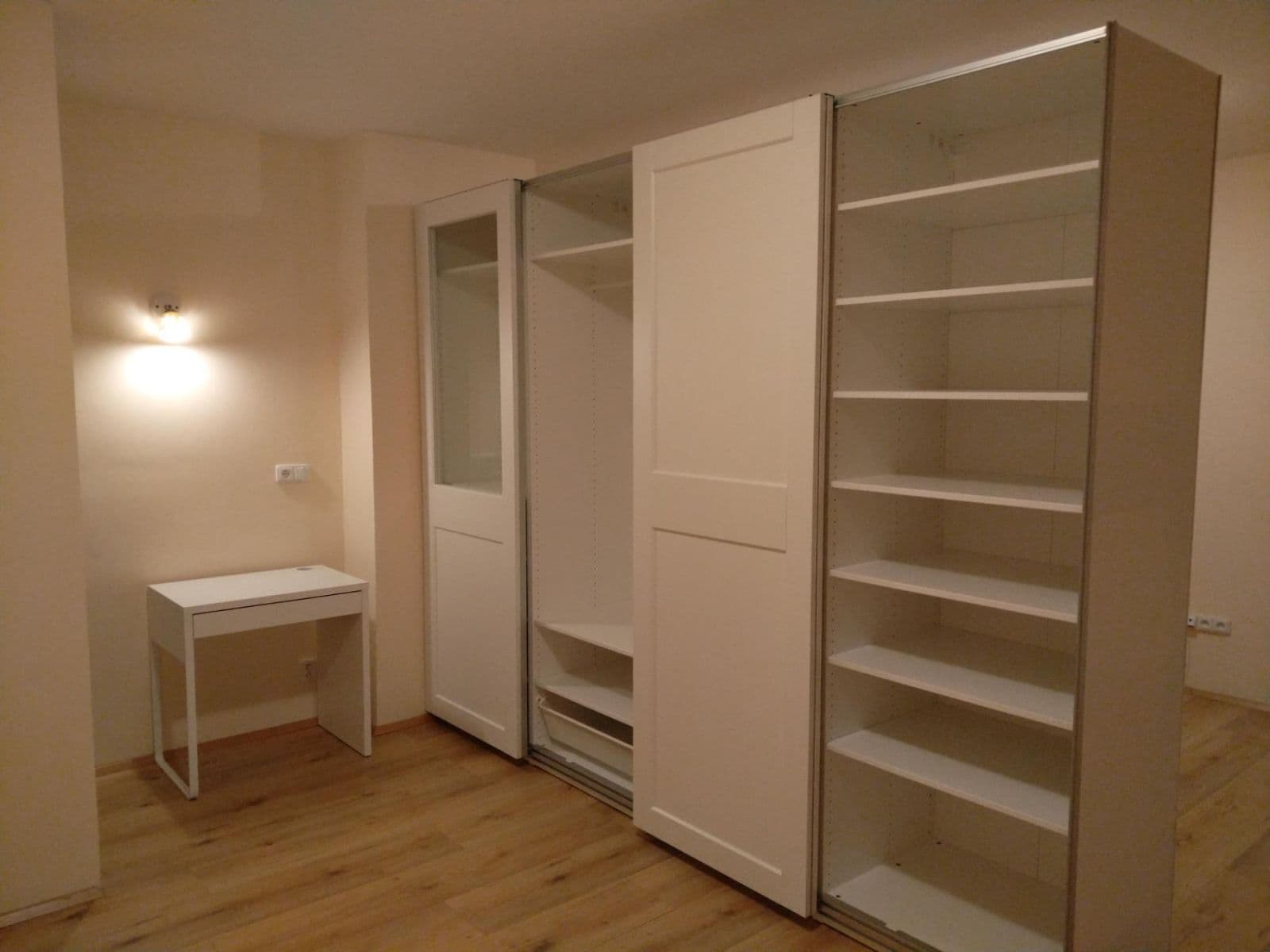 1 bedroom with open-plan kitchen flat to rent, 74 m², Za Mlýnem, Hostivice, Středočeský Region 1 bedroom with open-plan kitchen flat to rent, 74 m², Za Mlýnem, Hostivice, Středočeský Region