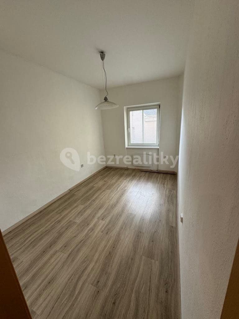 3 bedroom flat to rent, 80 m², Husova, Olomouc, Olomoucký Region 3 bedroom flat to rent, 80 m², Husova, Olomouc, Olomoucký Region