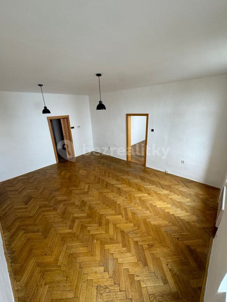 3 bedroom flat to rent, 80 m², Husova, Olomouc, Olomoucký Region 3 bedroom flat to rent, 80 m², Husova, Olomouc, Olomoucký Region