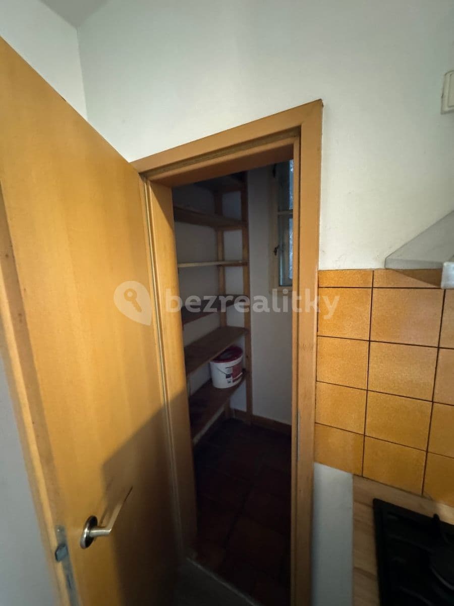 3 bedroom flat to rent, 80 m², Husova, Olomouc, Olomoucký Region 3 bedroom flat to rent, 80 m², Husova, Olomouc, Olomoucký Region
