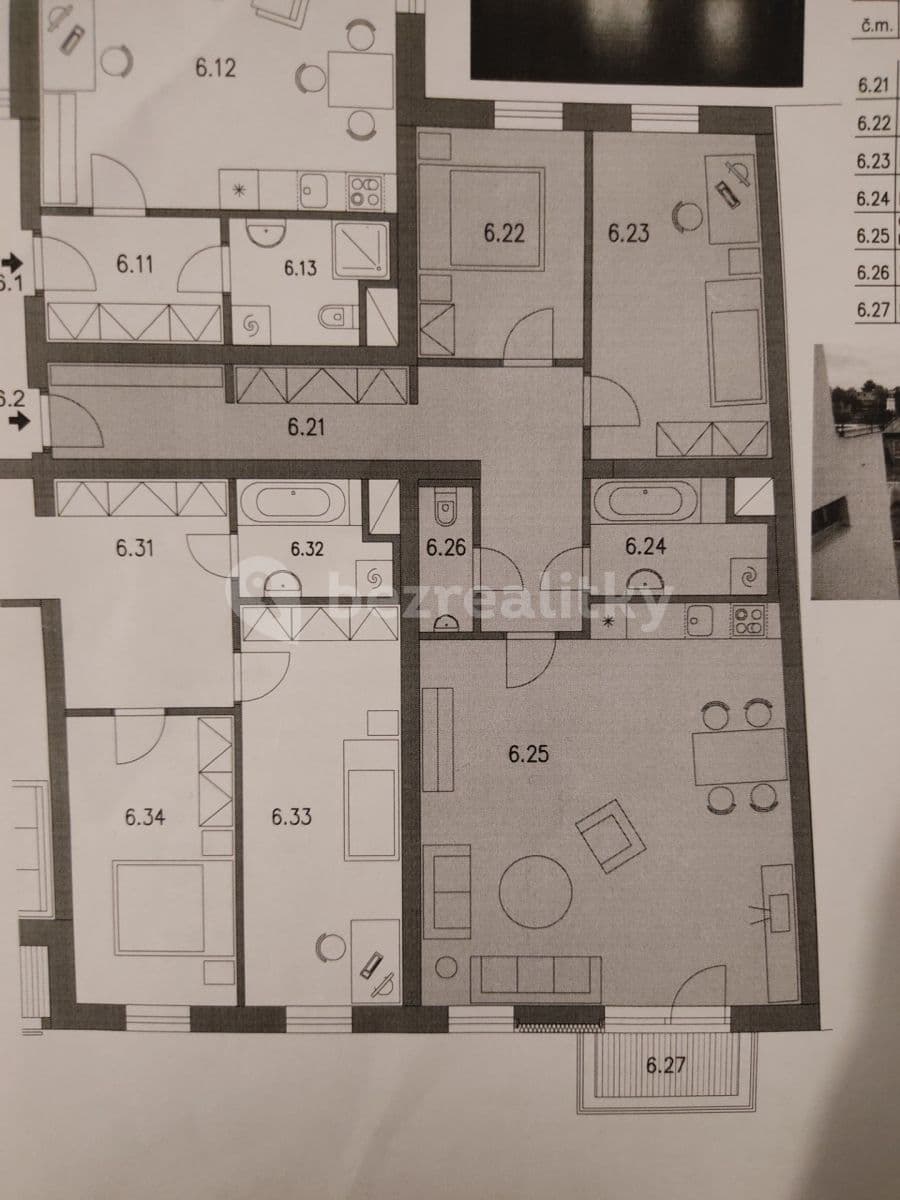 2 bedroom with open-plan kitchen flat to rent, 88 m², Francouzská, Brno, Jihomoravský Region 2 bedroom with open-plan kitchen flat to rent, 88 m², Francouzská, Brno, Jihomoravský Region