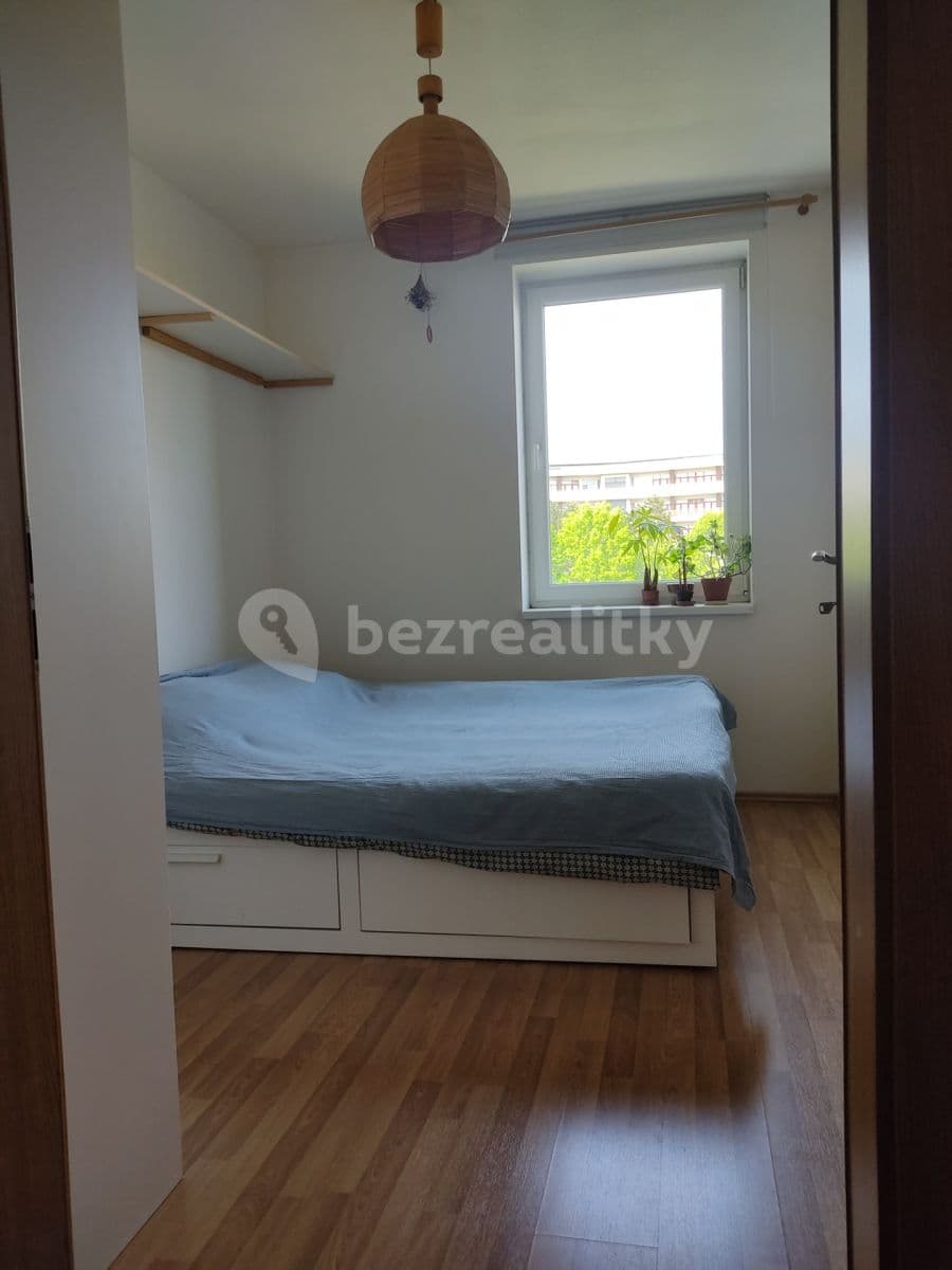 2 bedroom with open-plan kitchen flat to rent, 88 m², Francouzská, Brno, Jihomoravský Region 2 bedroom with open-plan kitchen flat to rent, 88 m², Francouzská, Brno, Jihomoravský Region