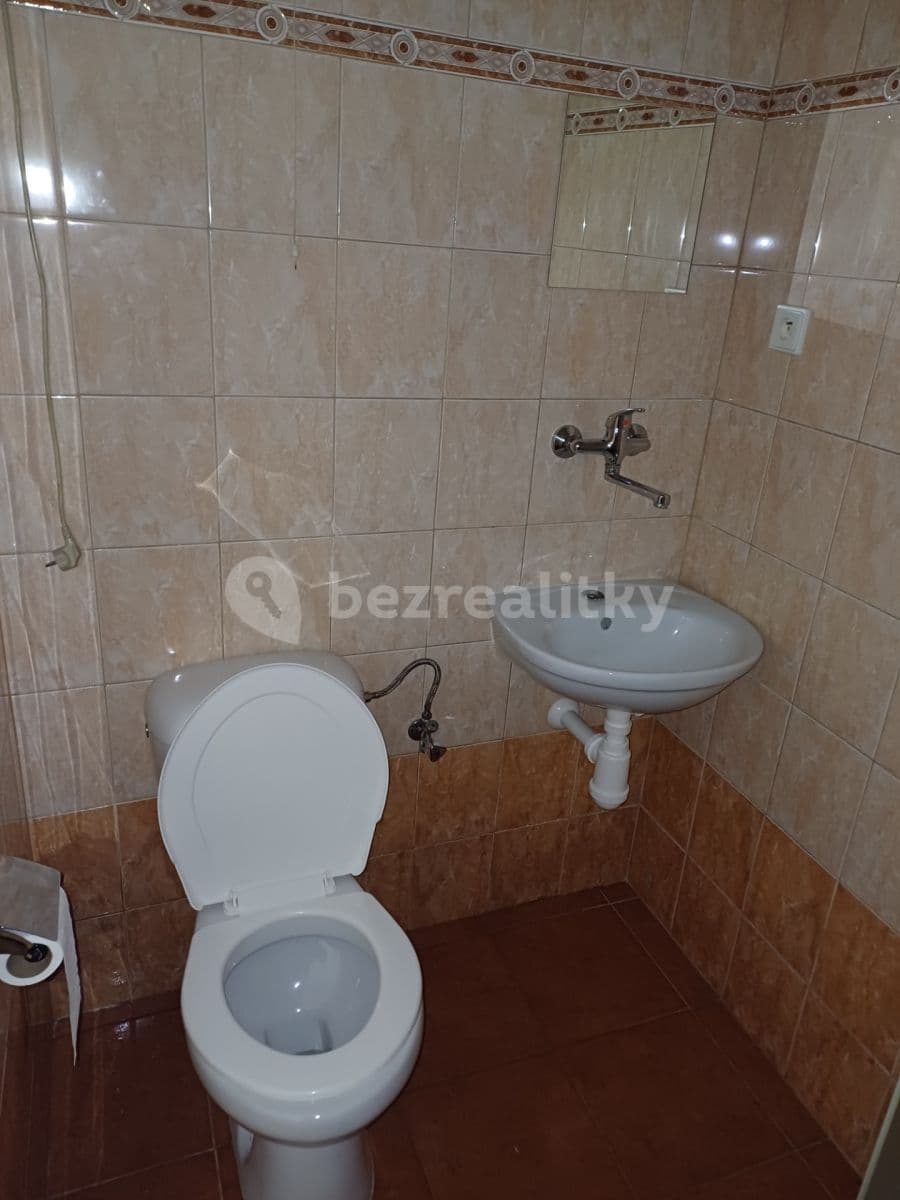 1 bedroom flat to rent, 35 m², Spojovací, Prague, Prague 1 bedroom flat to rent, 35 m², Spojovací, Prague, Prague