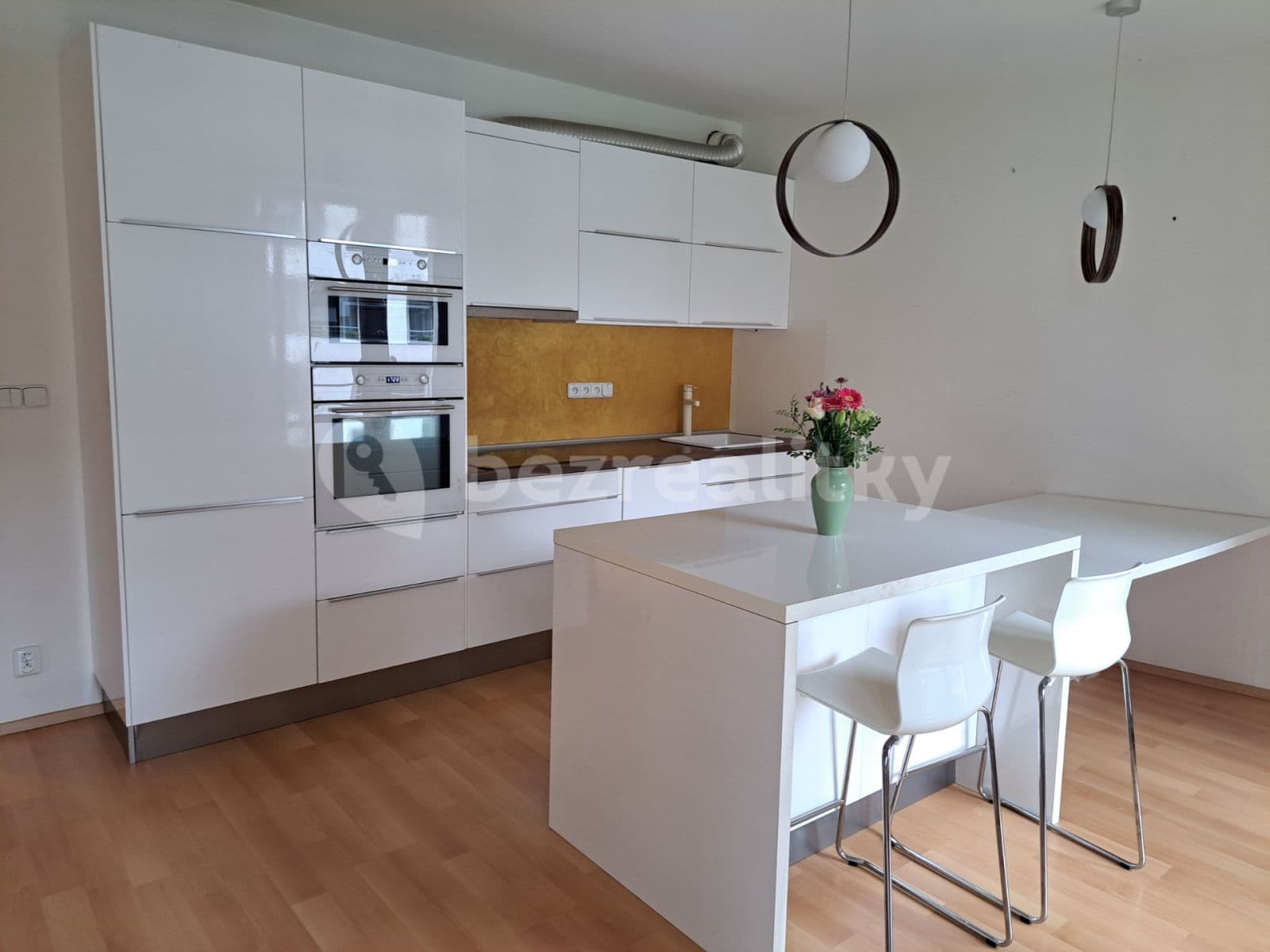 1 bedroom with open-plan kitchen flat to rent, 53 m², Musílkova, Prague, Prague 1 bedroom with open-plan kitchen flat to rent, 53 m², Musílkova, Prague, Prague