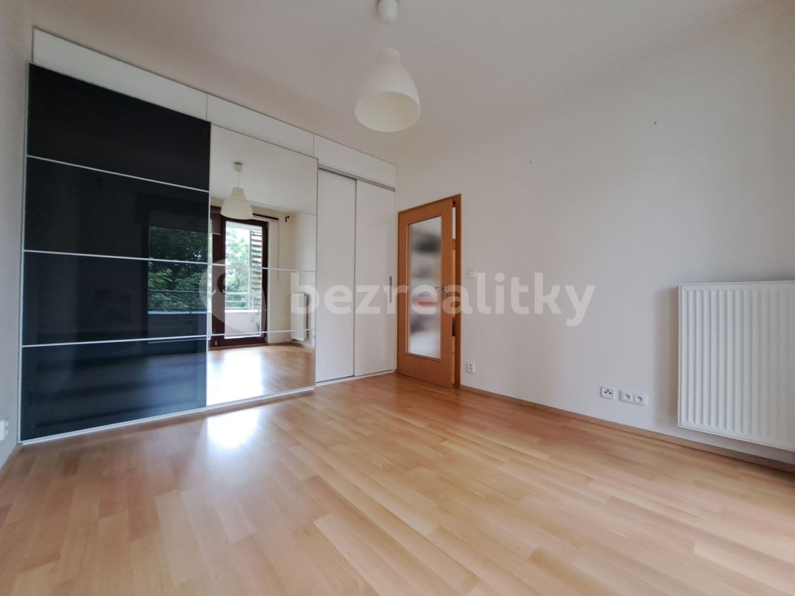 1 bedroom with open-plan kitchen flat to rent, 53 m², Musílkova, Prague, Prague 1 bedroom with open-plan kitchen flat to rent, 53 m², Musílkova, Prague, Prague