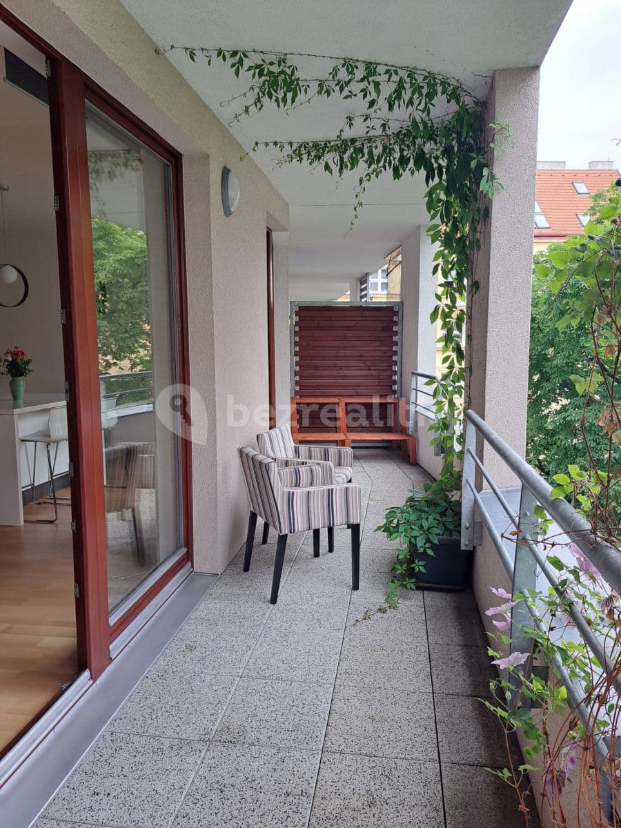 1 bedroom with open-plan kitchen flat to rent, 53 m², Musílkova, Prague, Prague 1 bedroom with open-plan kitchen flat to rent, 53 m², Musílkova, Prague, Prague