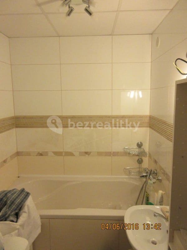 3 bedroom flat to rent, 74 m², Rodopská, Prague, Prague 3 bedroom flat to rent, 74 m², Rodopská, Prague, Prague