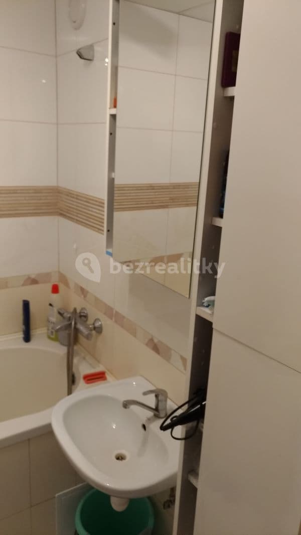 3 bedroom flat to rent, 74 m², Rodopská, Prague, Prague 3 bedroom flat to rent, 74 m², Rodopská, Prague, Prague