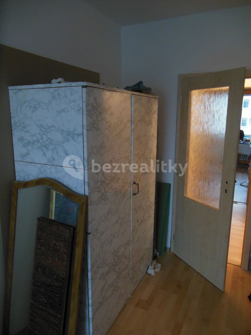 3 bedroom flat to rent, 74 m², Rodopská, Prague, Prague 3 bedroom flat to rent, 74 m², Rodopská, Prague, Prague