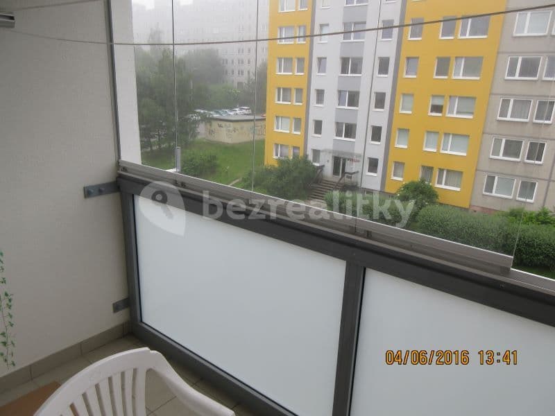 3 bedroom flat to rent, 74 m², Rodopská, Prague, Prague 3 bedroom flat to rent, 74 m², Rodopská, Prague, Prague