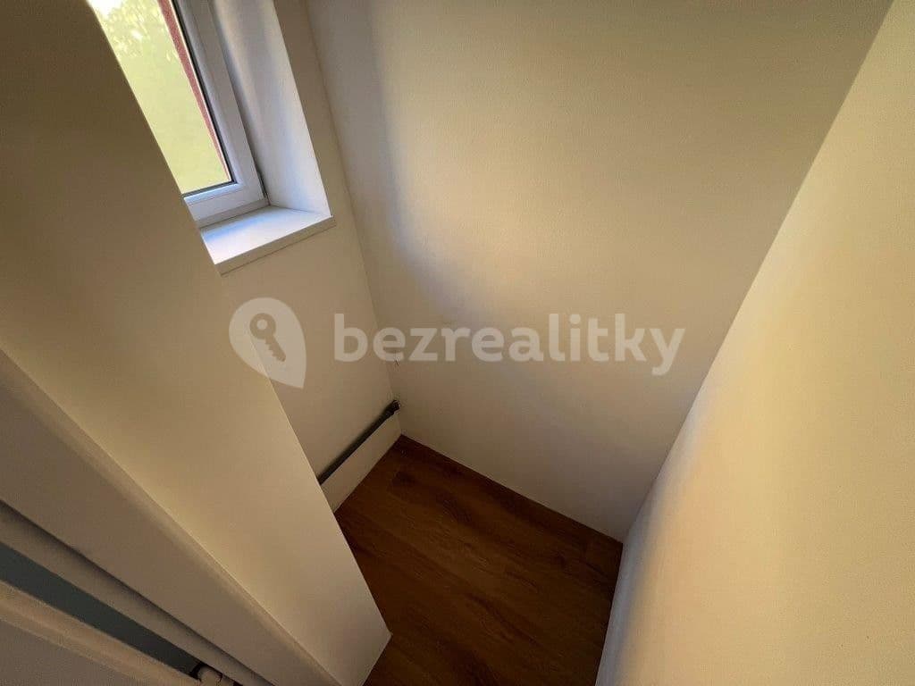 2 bedroom with open-plan kitchen flat to rent, 61 m², Konzumní, Prague, Prague 2 bedroom with open-plan kitchen flat to rent, 61 m², Konzumní, Prague, Prague