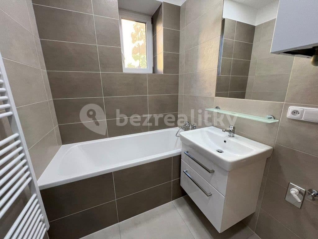 2 bedroom with open-plan kitchen flat to rent, 61 m², Konzumní, Prague, Prague 2 bedroom with open-plan kitchen flat to rent, 61 m², Konzumní, Prague, Prague