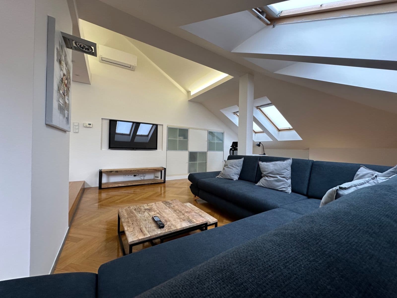 1 bedroom with open-plan kitchen flat for sale, 85 m², Na Celné, Prague, Prague 1 bedroom with open-plan kitchen flat for sale, 85 m², Na Celné, Prague, Prague