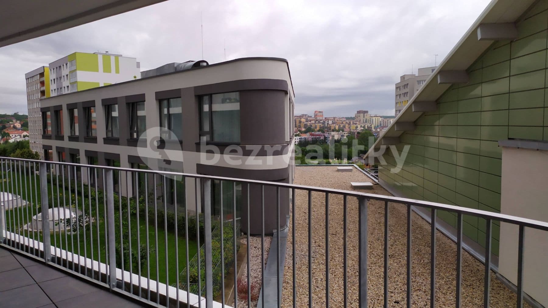 1 bedroom with open-plan kitchen flat to rent, 81 m², Mukařovského, Prague, Prague 1 bedroom with open-plan kitchen flat to rent, 81 m², Mukařovského, Prague, Prague