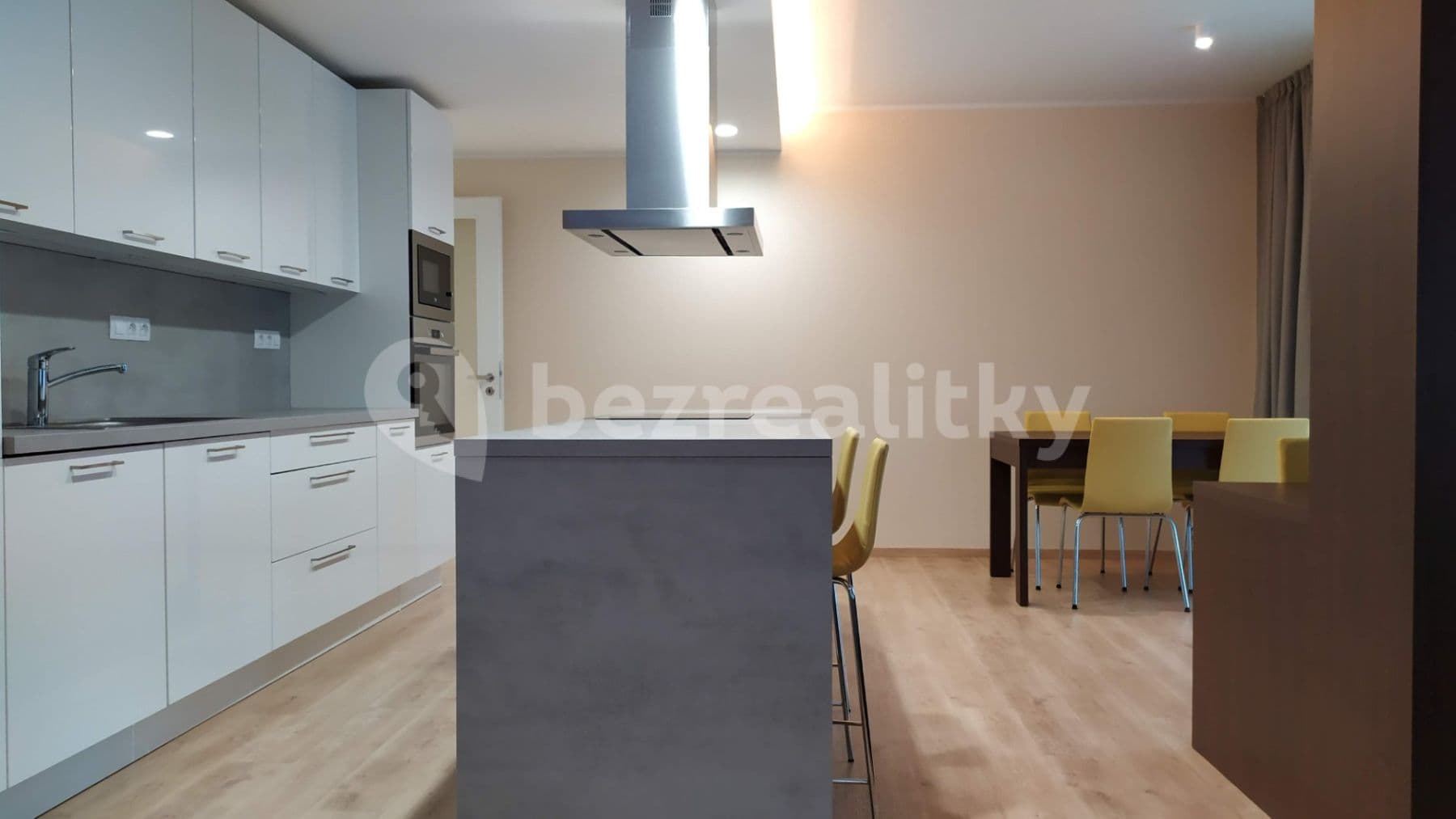 1 bedroom with open-plan kitchen flat to rent, 81 m², Mukařovského, Prague, Prague 1 bedroom with open-plan kitchen flat to rent, 81 m², Mukařovského, Prague, Prague