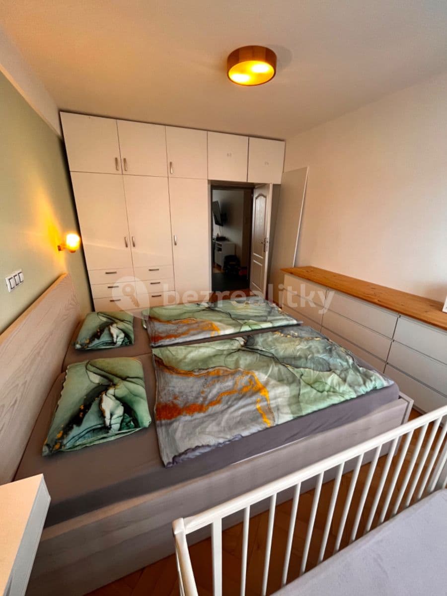 2 bedroom with open-plan kitchen flat to rent, 65 m², Alešova, Plzeň, Plzeňský Region 2 bedroom with open-plan kitchen flat to rent, 65 m², Alešova, Plzeň, Plzeňský Region